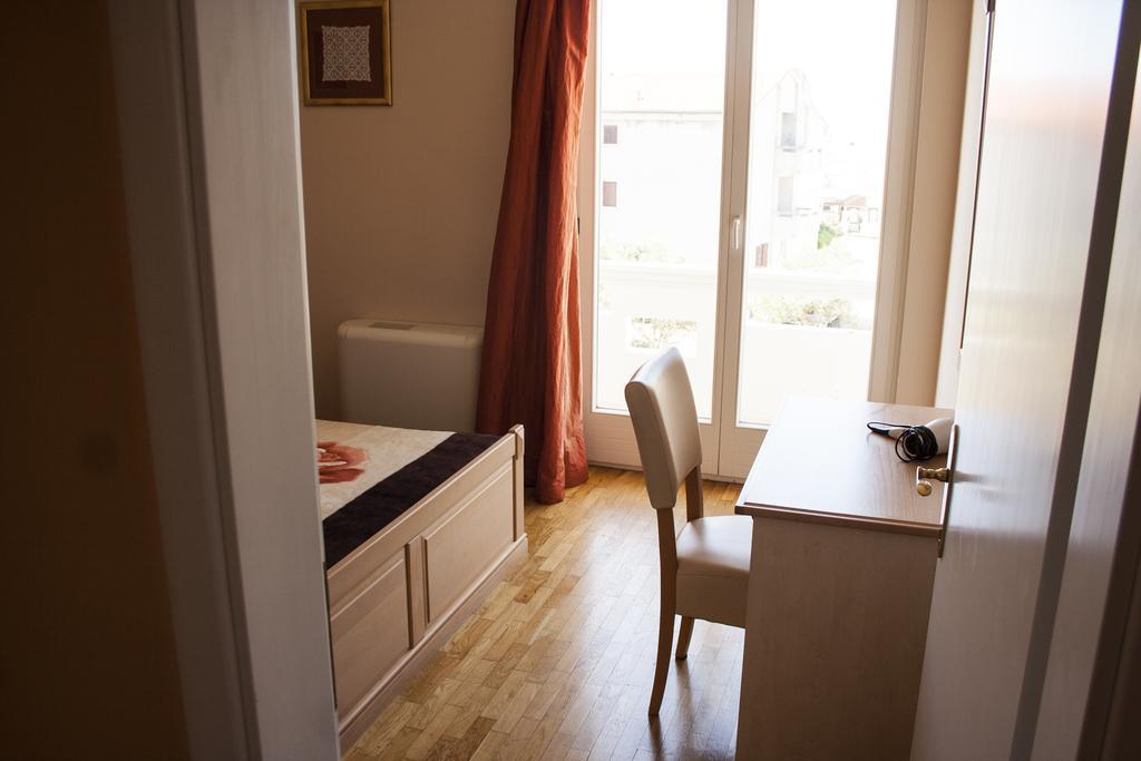 Apartments Mirage Novalja Extérieur photo